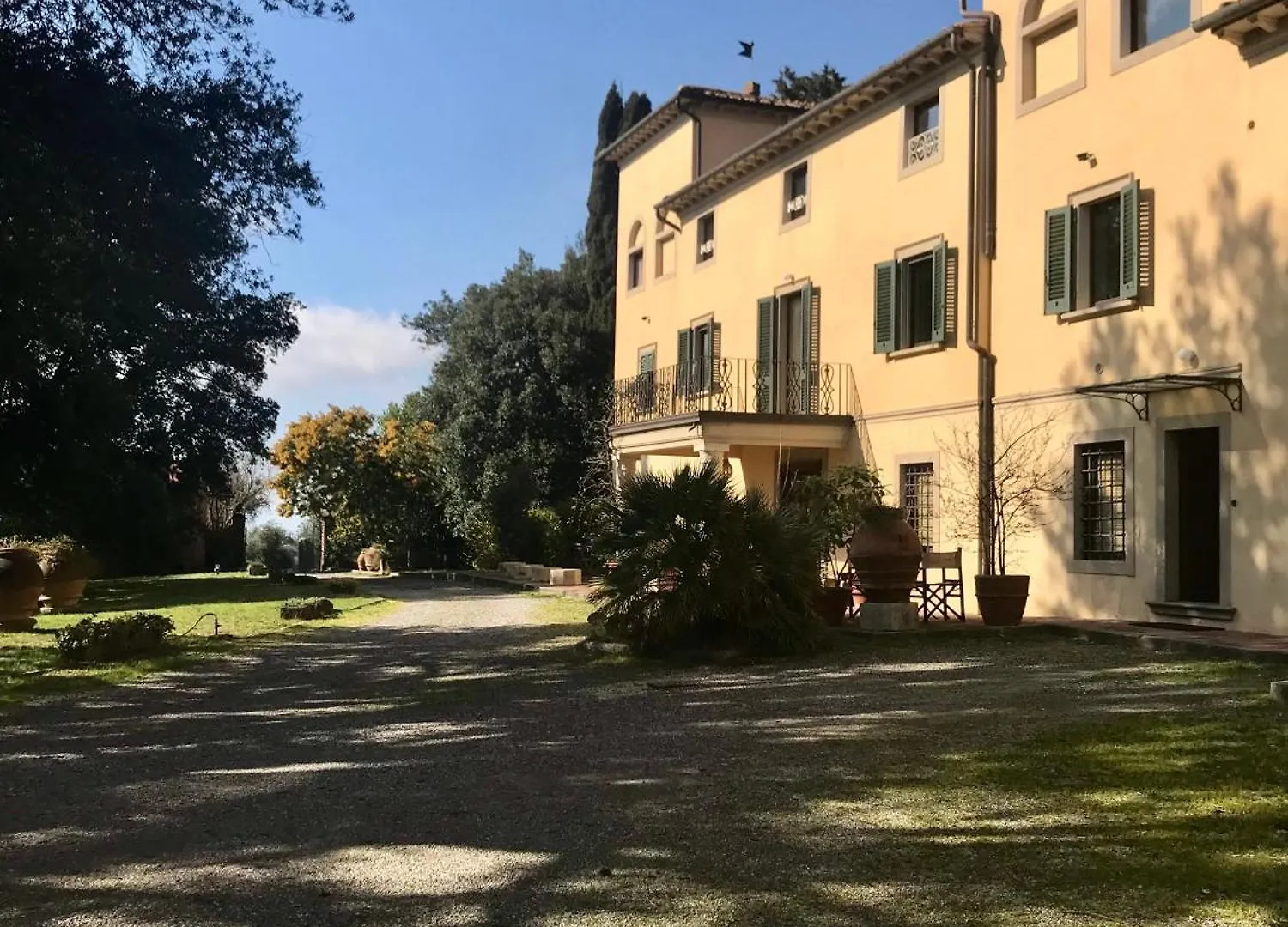Agriturismo La Palazzina Palaia Feriegård
